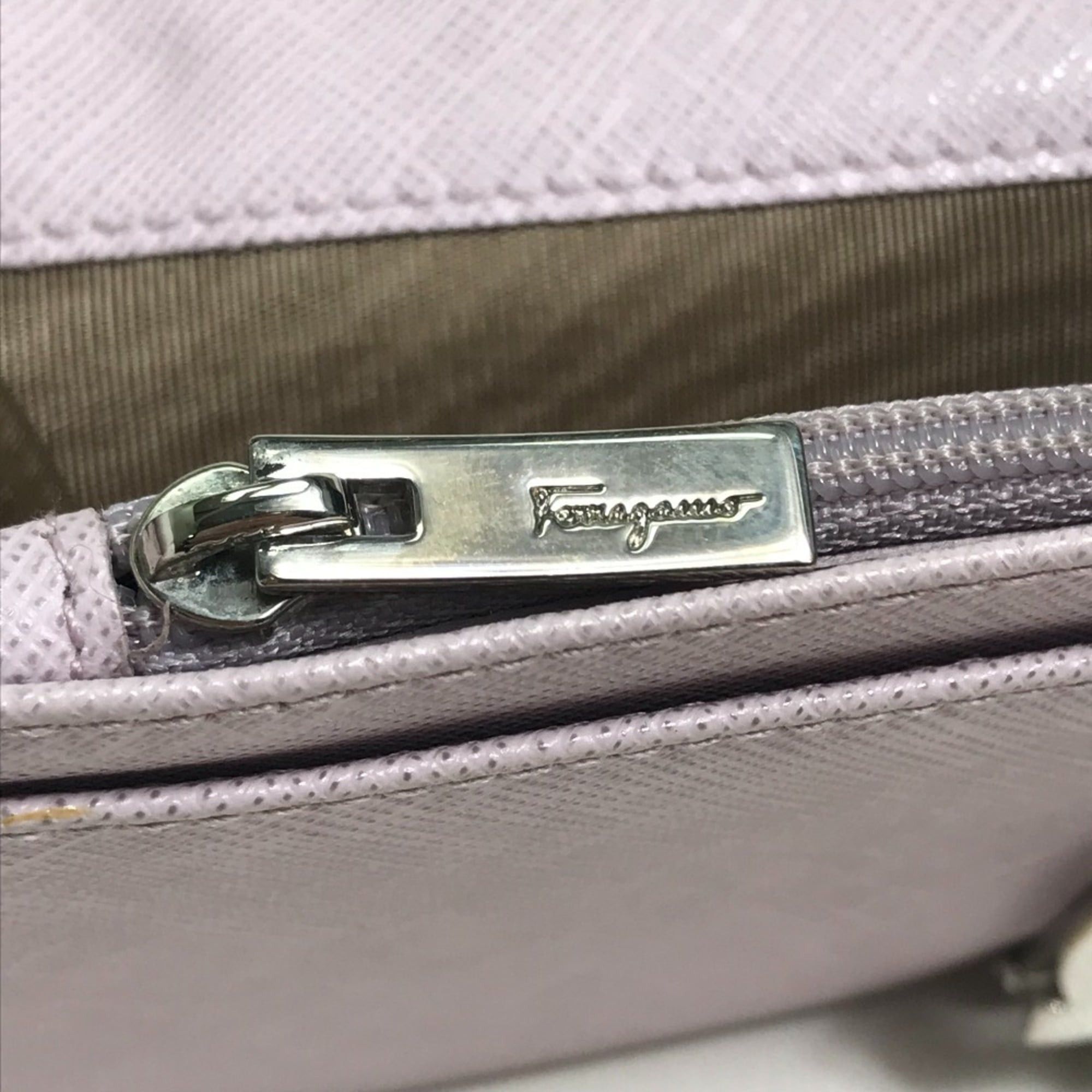 Salvatore Ferragamo Salvatore Ferragamo Gancini logo hardware long wallet in leather, women's, purple/light purple Size ONE SIZE - 7 Thumbnail