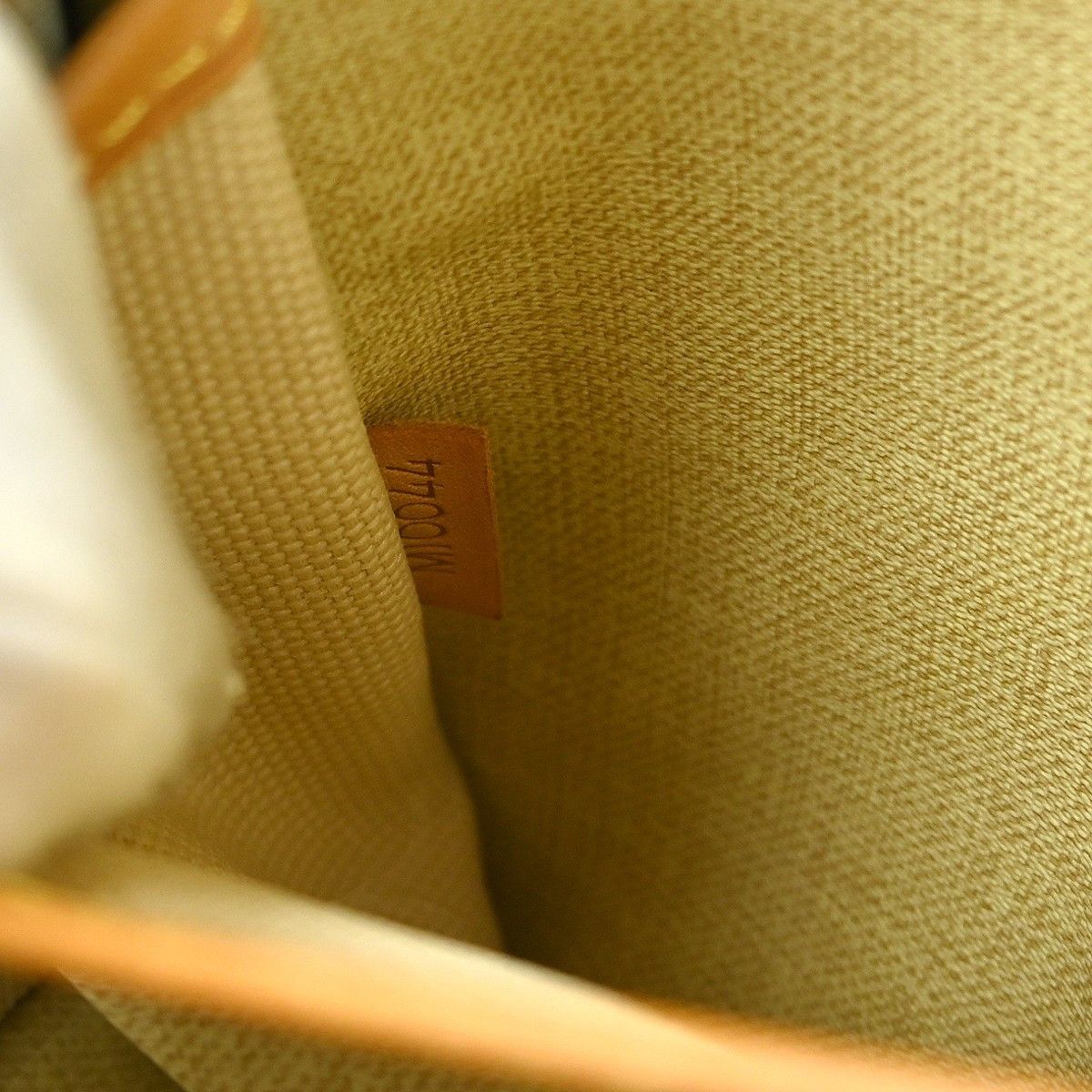Louis Vuitton Louis Vuitton Trouville Handbag Monogram Canvas Size ONE SIZE - 4 Thumbnail