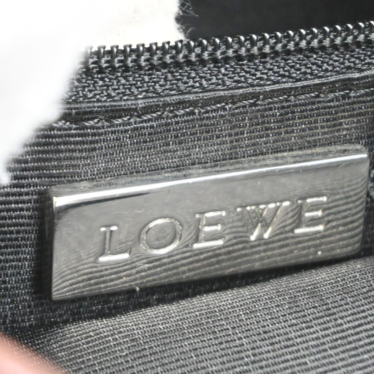 Loewe Loewe Anagram Shoulder Bag Leather Size ONE SIZE - 7 Thumbnail