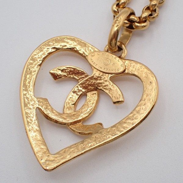 Chanel Chanel Vintage CC Heart Pendant Long Metal Size ONE SIZE - 3 Thumbnail