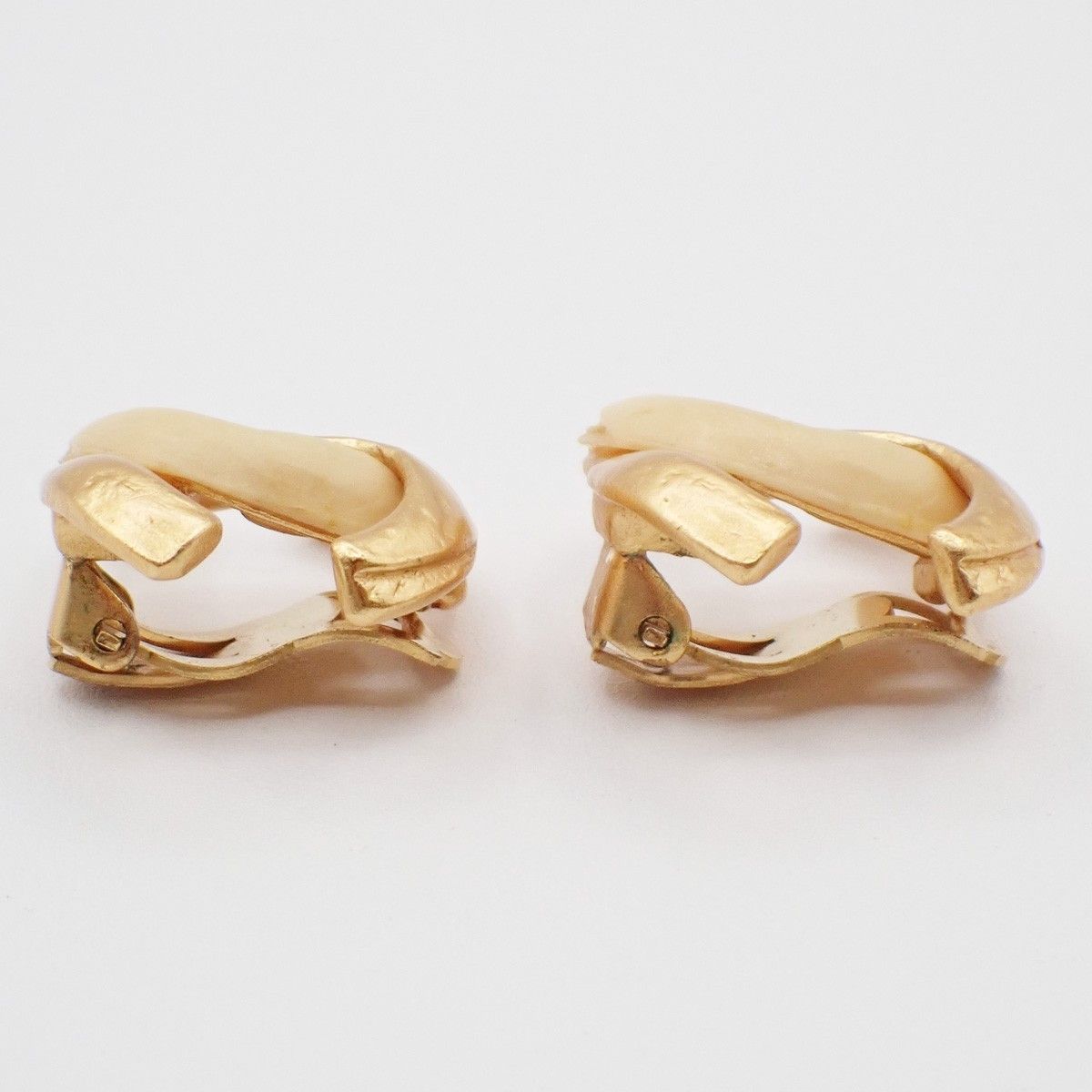 Chanel Chanel CC Clip-On Earrings Metal Size ONE SIZE - 4 Thumbnail