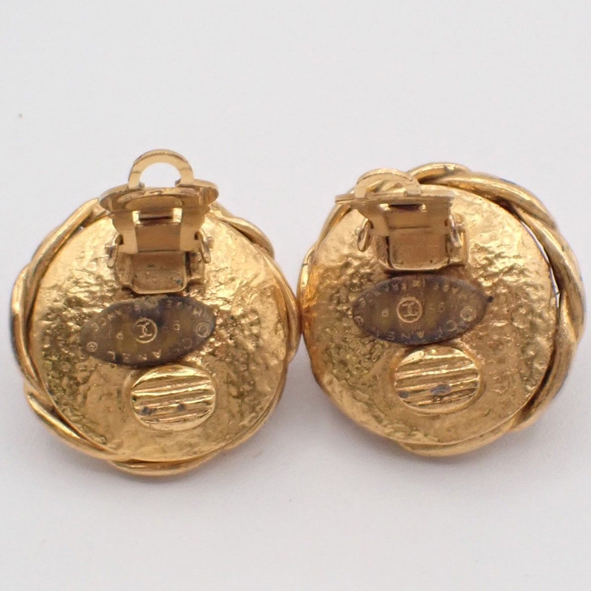 Chanel Chanel CC Button Clip-On Earrings Metal with Faux Pearl Size ONE SIZE - 5 Thumbnail