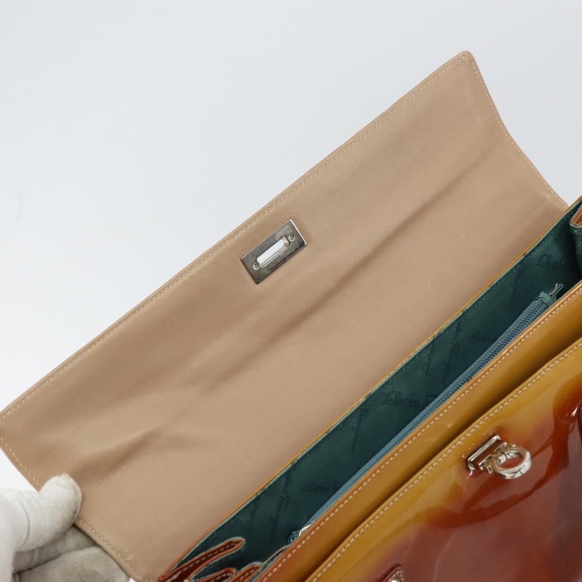 Salvatore Ferragamo Salvatore Ferragamo Gancini handbag Patent leather Size ONE SIZE - 18 Thumbnail
