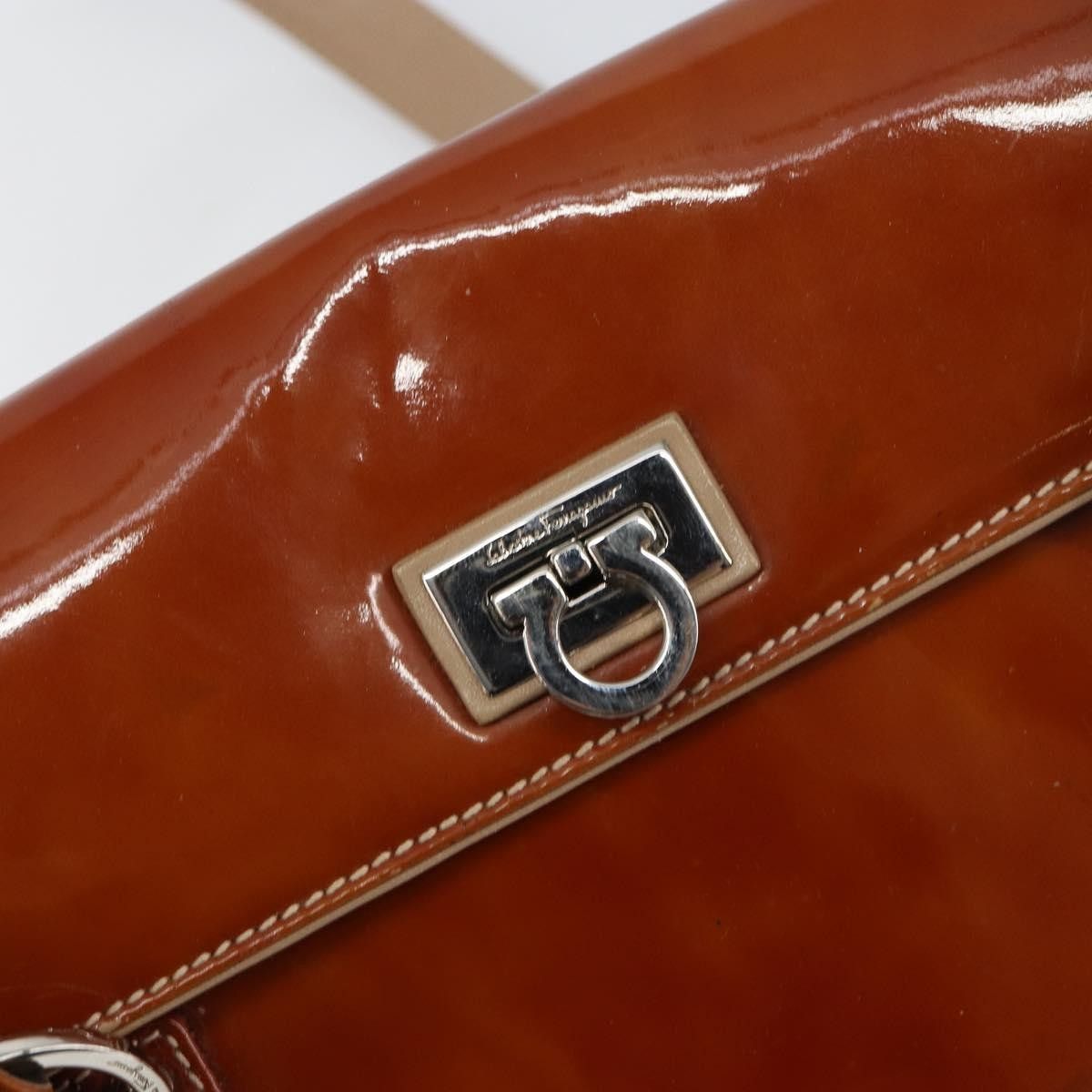 Salvatore Ferragamo Salvatore Ferragamo Gancini handbag Patent leather Size ONE SIZE - 12 Thumbnail