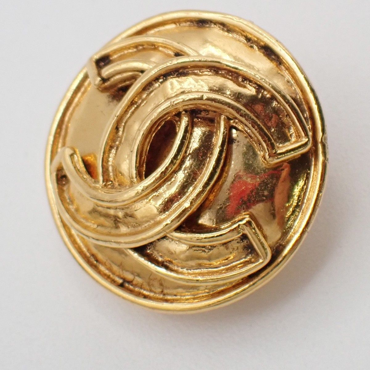 Chanel Chanel Vintage Round CC Clip-On Earrings Metal Size ONE SIZE - 10 Thumbnail
