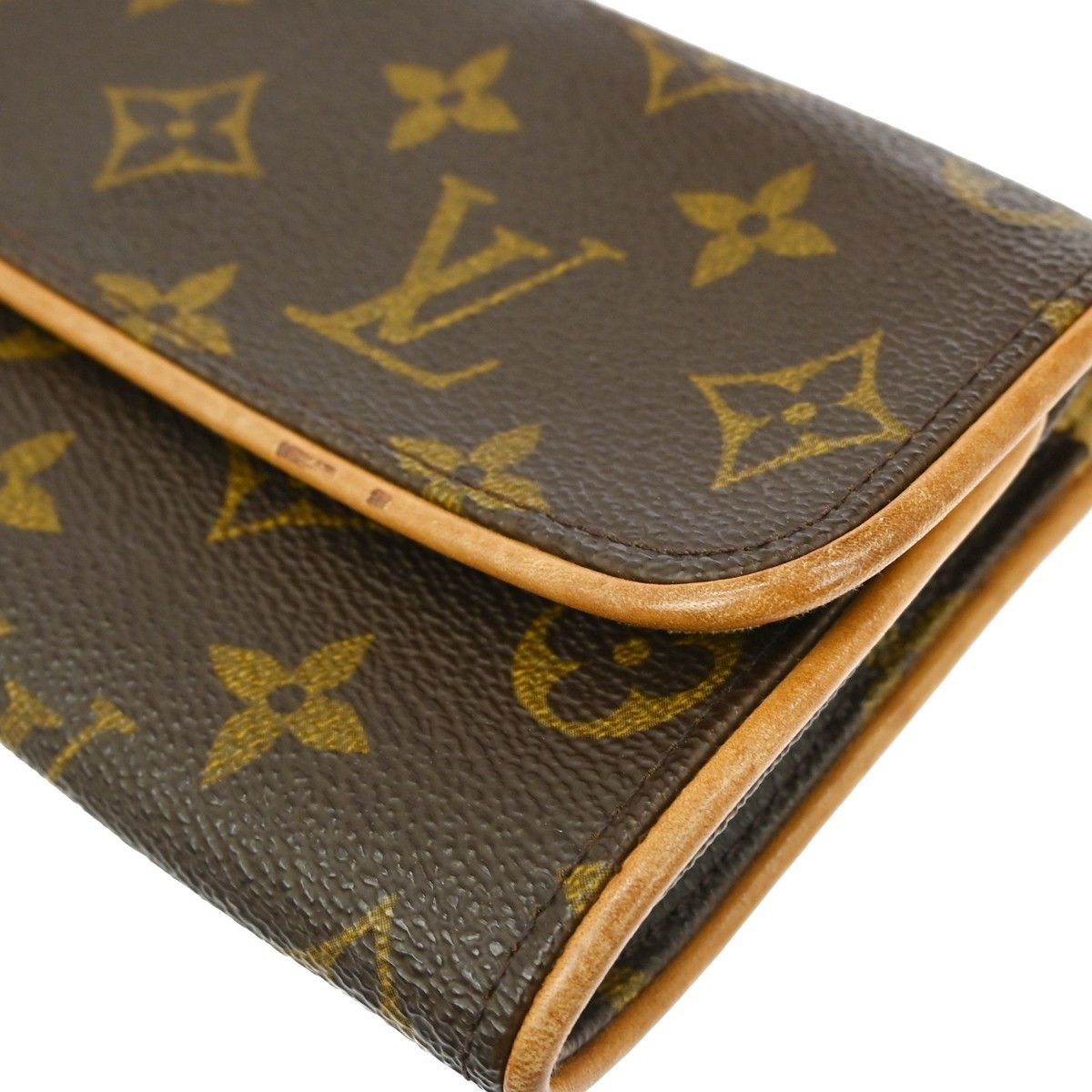 Louis Vuitton Louis Vuitton Twin Handbag Monogram Canvas Size ONE SIZE - 7 Thumbnail