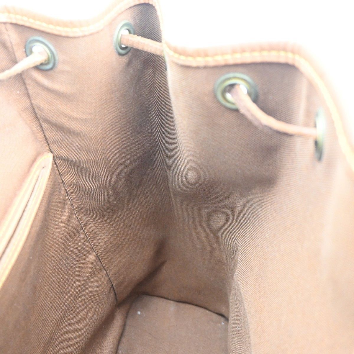 Louis Vuitton Louis Vuitton Montsouris Backpack Monogram Canvas Size ONE SIZE - 14 Thumbnail