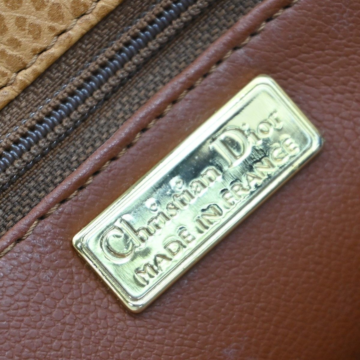 Dior Christian Dior Vintage CD Logo Shoulder Bag Leather Size ONE SIZE - 6 Thumbnail