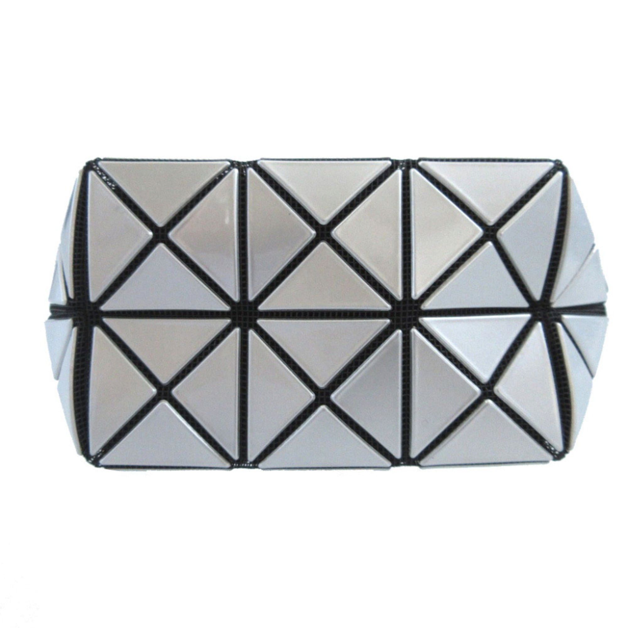 Issey Miyake Like new Bao Issey Miyake silver pouch 1795 BAOBAO ISSEY MIYAKE Size ONE SIZE - 3 Thumbnail