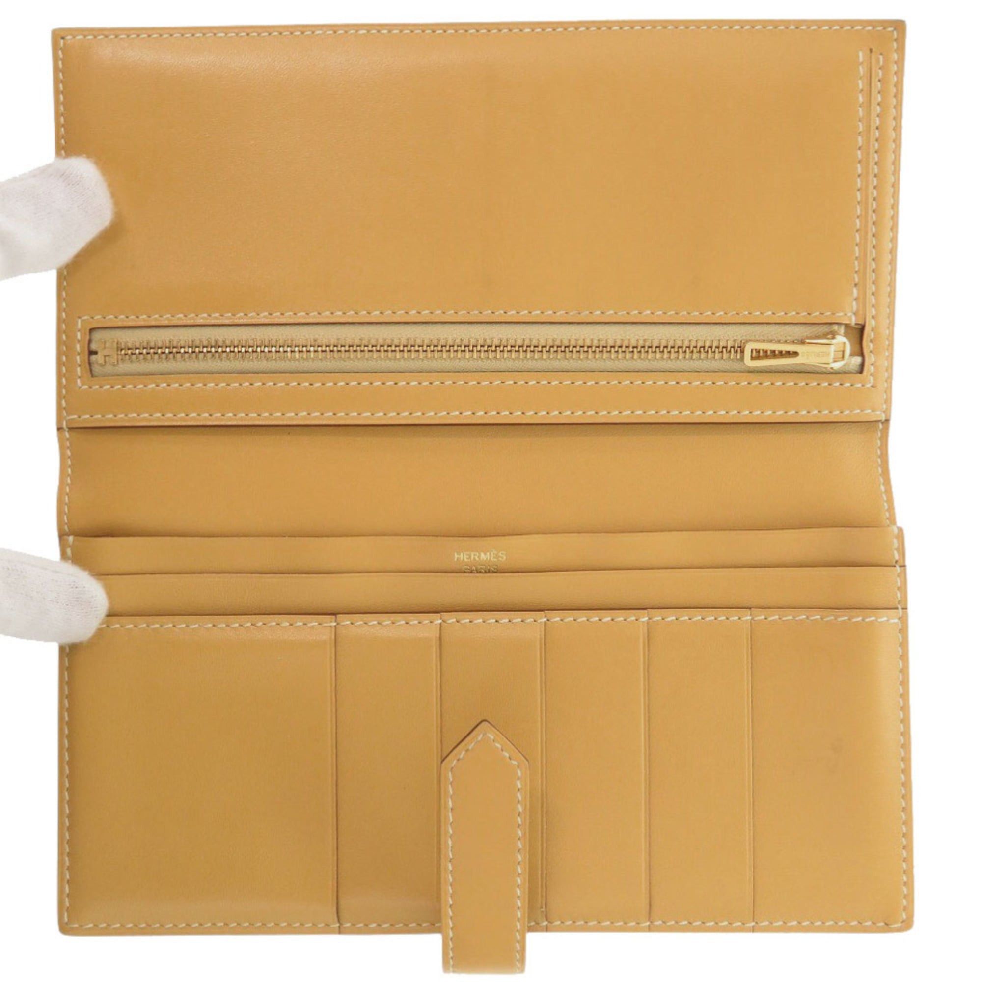 Hermes Excellent condition Hermès Bearn soufflet Vautadelact Paille long wallet, gold hardware, A stamp (made in 2017), 1218 HERMES Size ONE SIZE - 4 Thumbnail