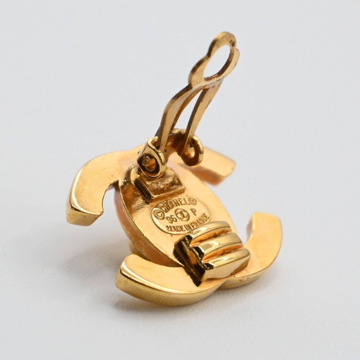 Chanel Chanel CC Turnlock Clip-On Earrings Metal Size ONE SIZE - 5 Thumbnail
