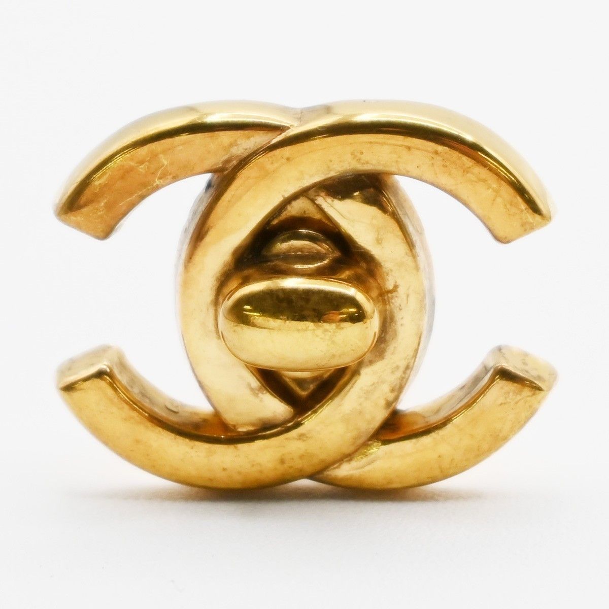 Chanel Chanel CC Turnlock Clip-On Earrings Metal Size ONE SIZE - 7 Thumbnail