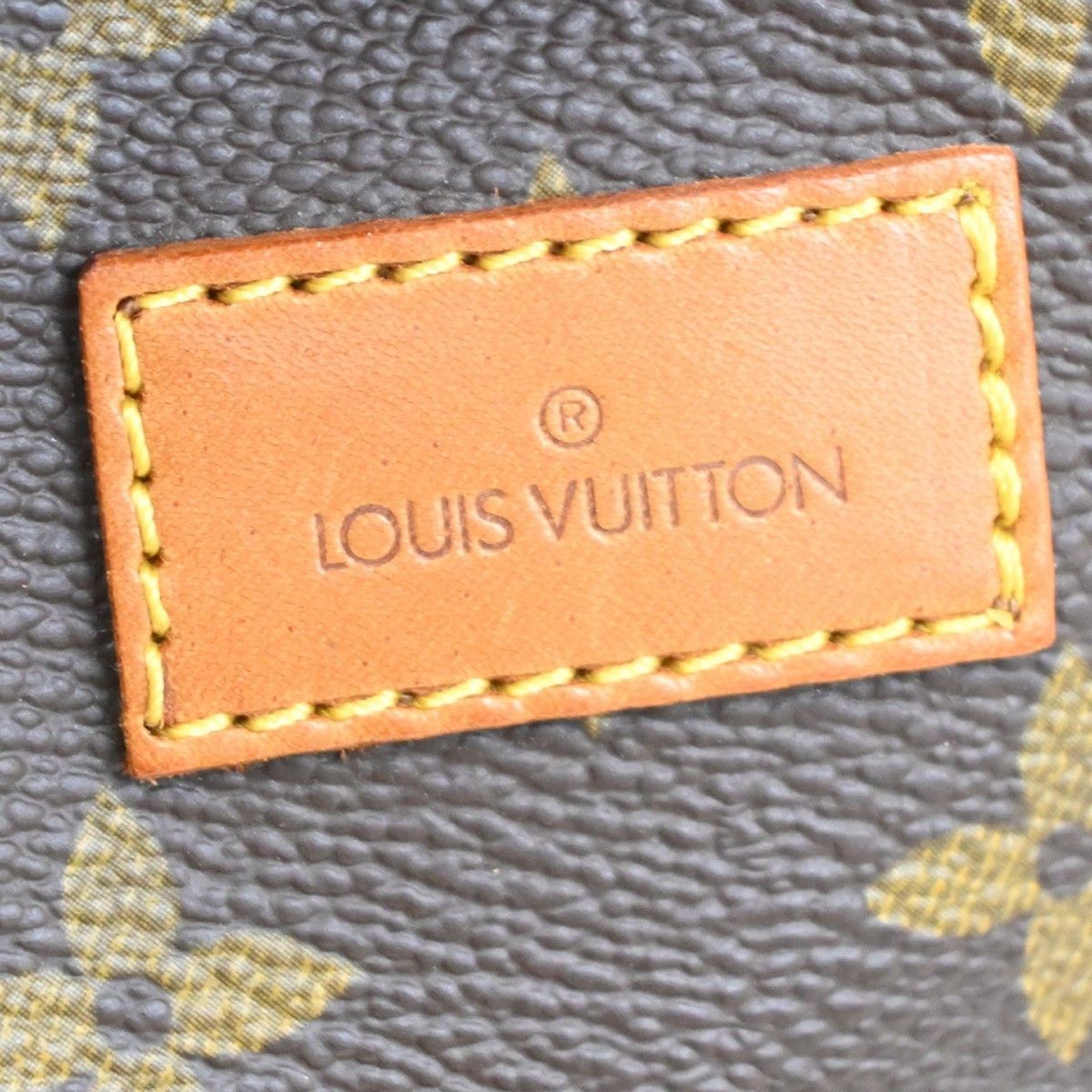 Louis Vuitton Louis Vuitton Saumur Handbag Monogram Canvas Size ONE SIZE - 6 Thumbnail