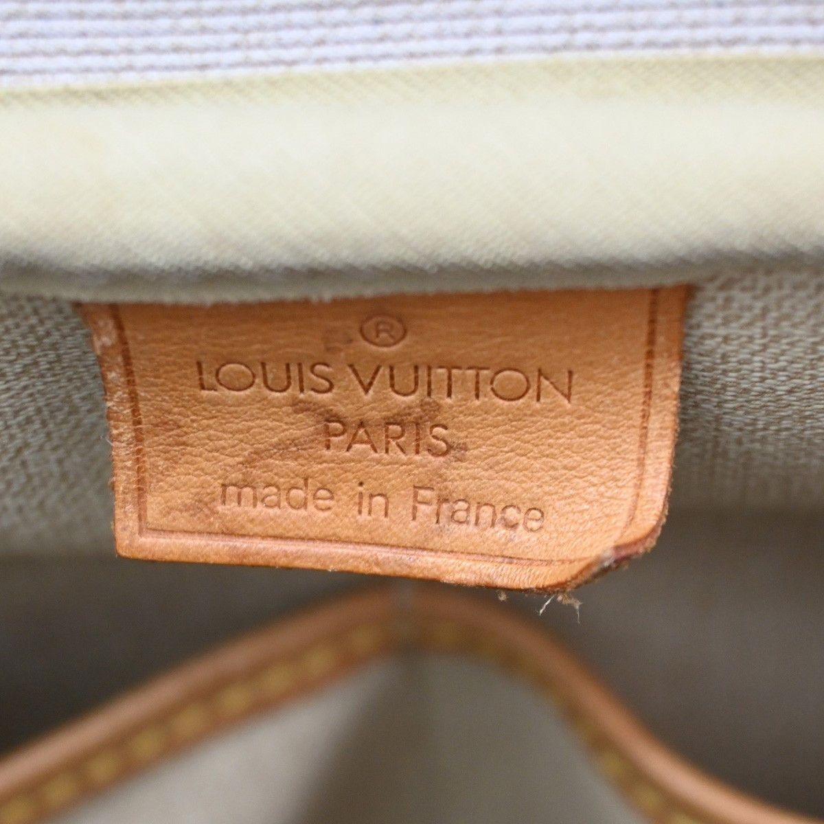 Louis Vuitton Louis Vuitton Deauville Handbag Monogram Canvas Size ONE SIZE - 6 Thumbnail