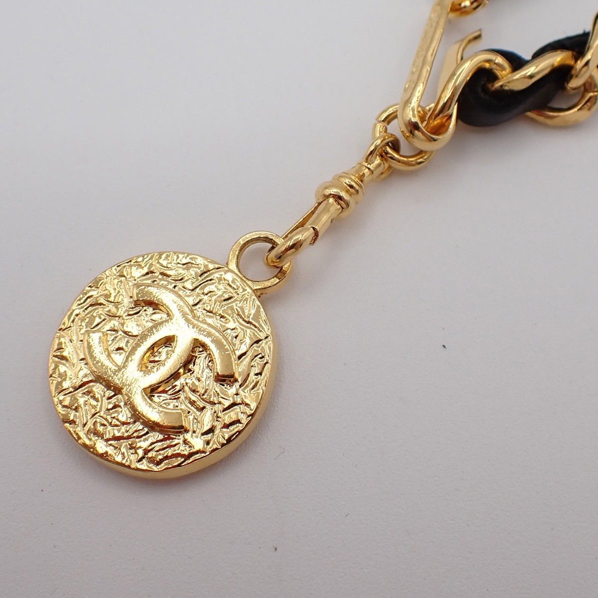 Chanel Chanel Medallion Chain Link Belt Metal Size ONE SIZE - 3 Thumbnail