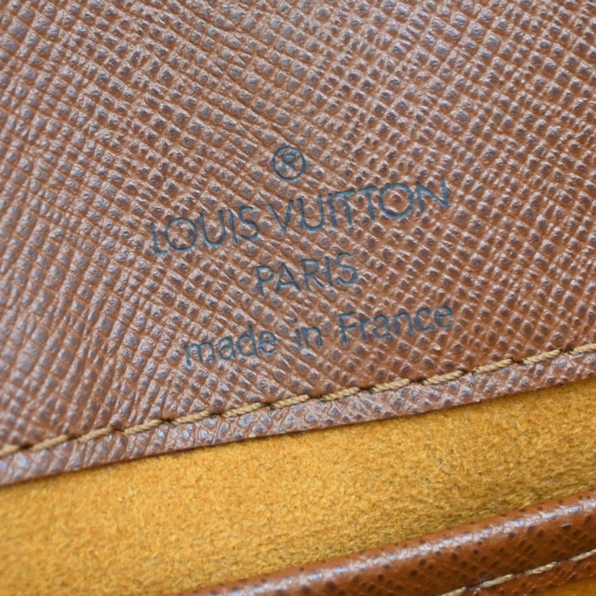 Louis Vuitton Louis Vuitton Musette Tango Handbag Monogram Canvas Size ONE SIZE - 6 Thumbnail