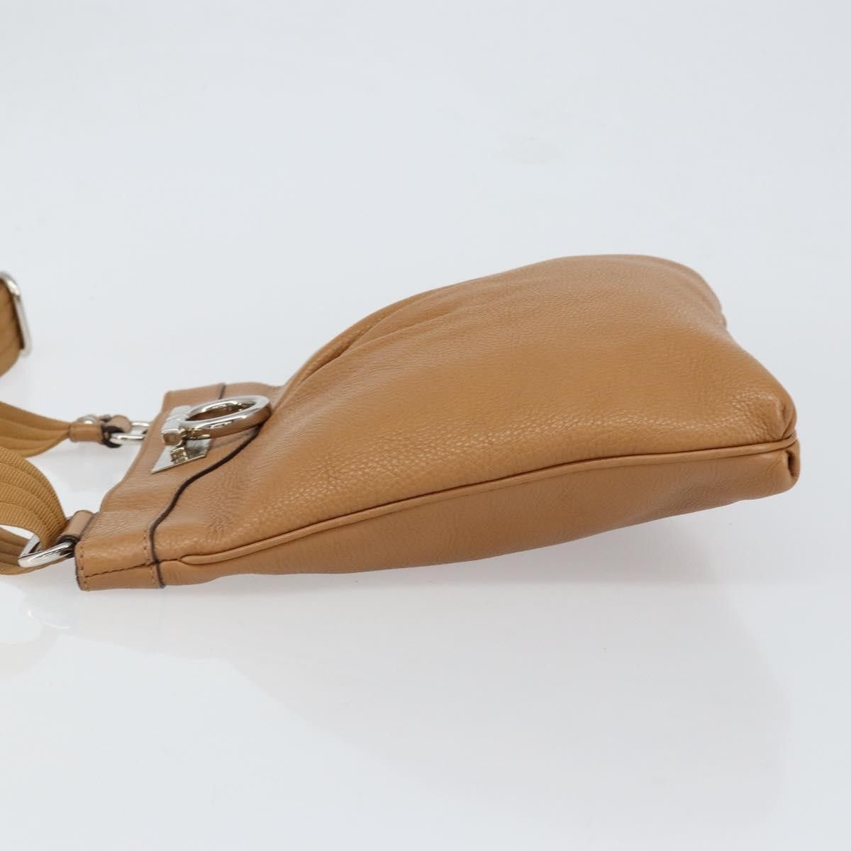Salvatore Ferragamo Salvatore Ferragamo Gancini Shoulder Bag Leather Size ONE SIZE - 4 Thumbnail