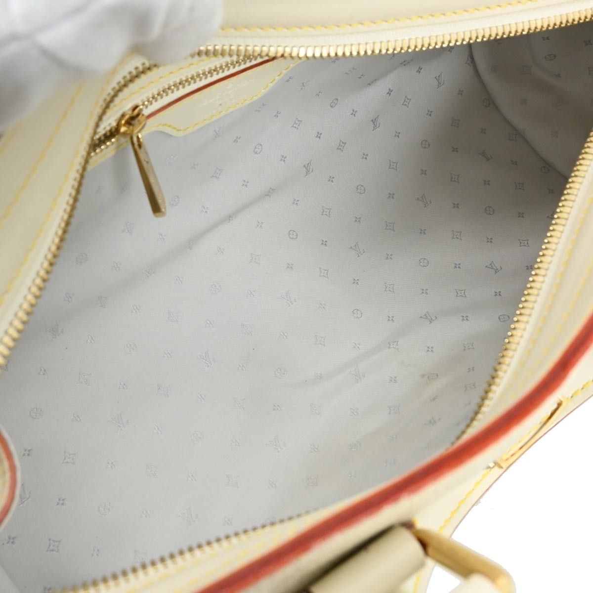 Louis Vuitton Louis Vuitton Suhali L'Epanoui Handbag Leather Size ONE SIZE - 3 Thumbnail