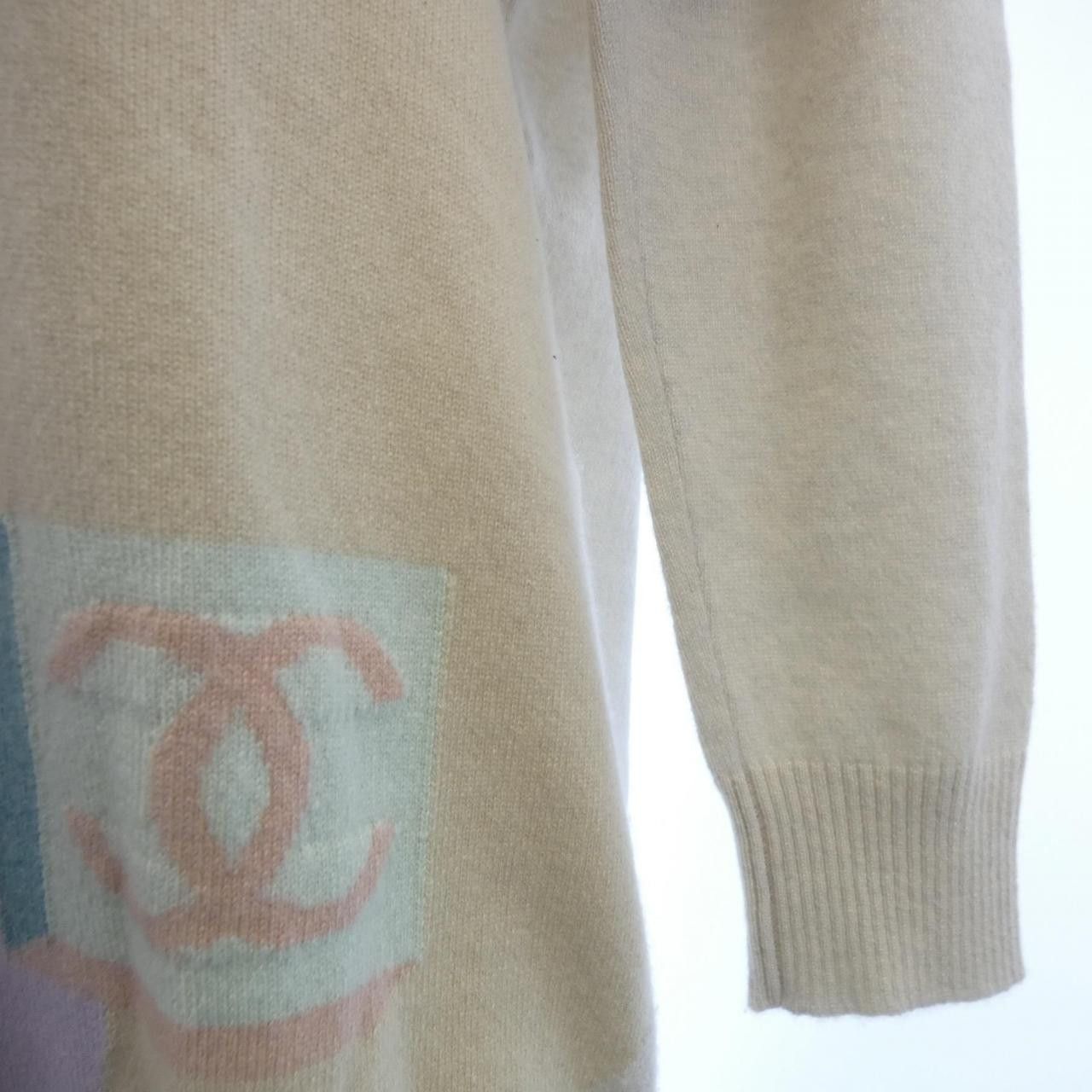 Chanel Chanel Chanel P34569K01084 09C 100% Cashmere Knit Others Tops P34569K01084 09C DUTY FREE for USA Size ONE SIZE - 6 Thumbnail