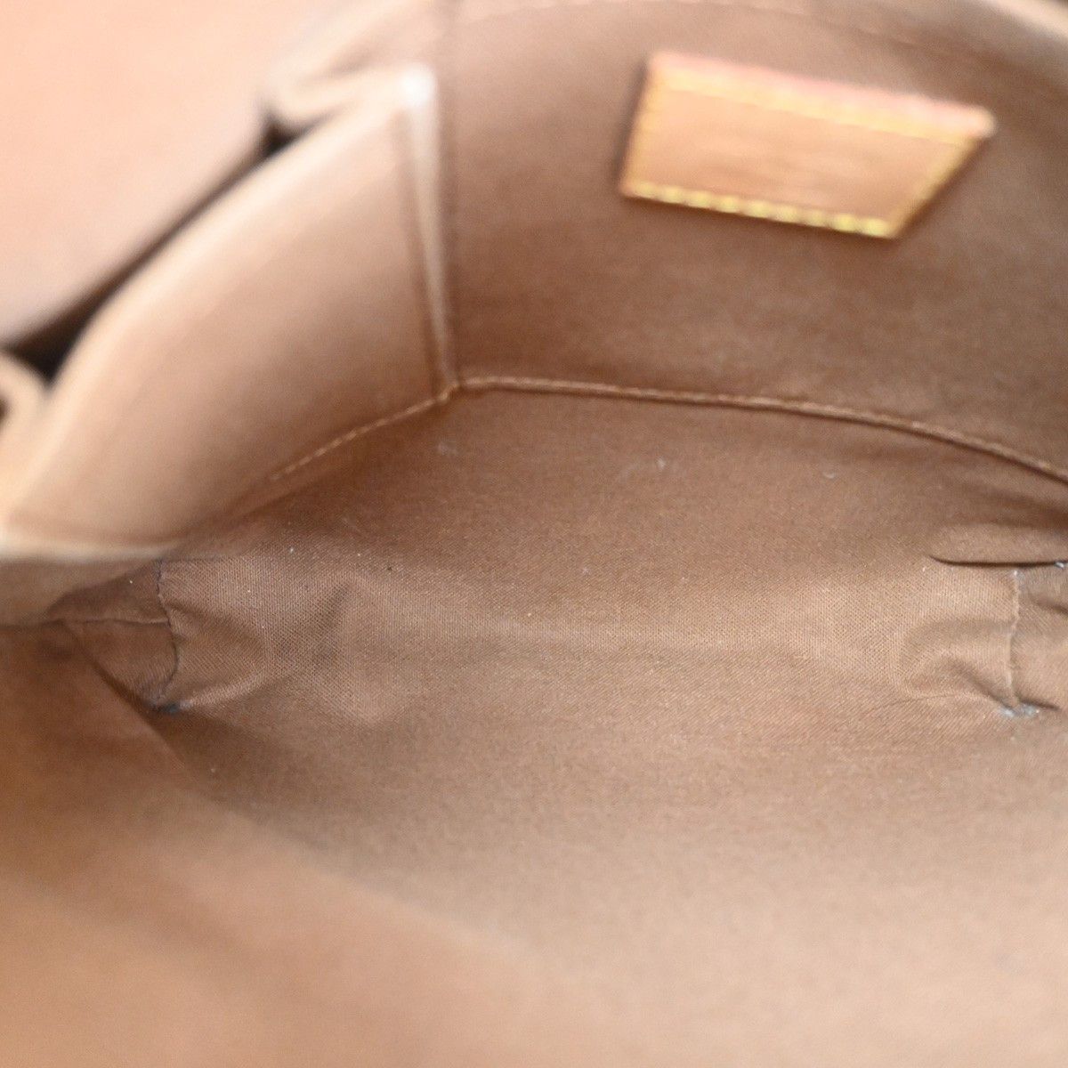 Louis Vuitton Louis Vuitton Odeon Handbag Monogram Canvas Size ONE SIZE - 5 Thumbnail