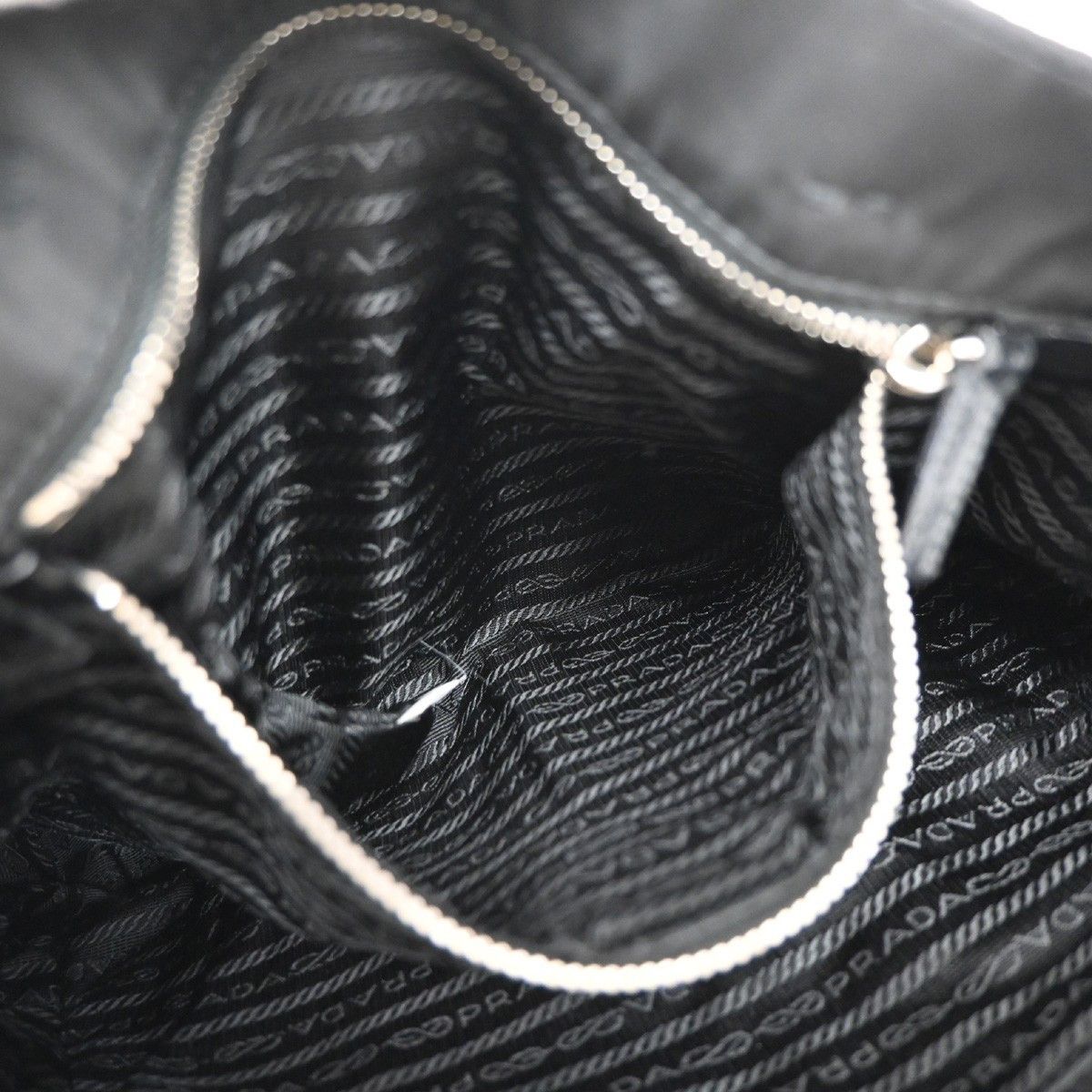 Prada Prada Vintage Tote Tessuto Size ONE SIZE - 12 Thumbnail