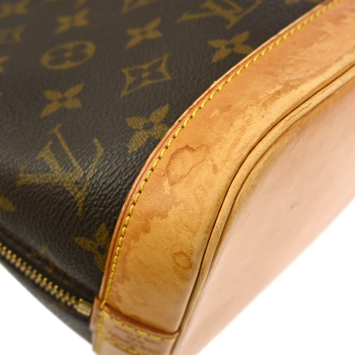 Louis Vuitton Louis Vuitton Alma Handbag Monogram Canvas Size ONE SIZE - 7 Thumbnail