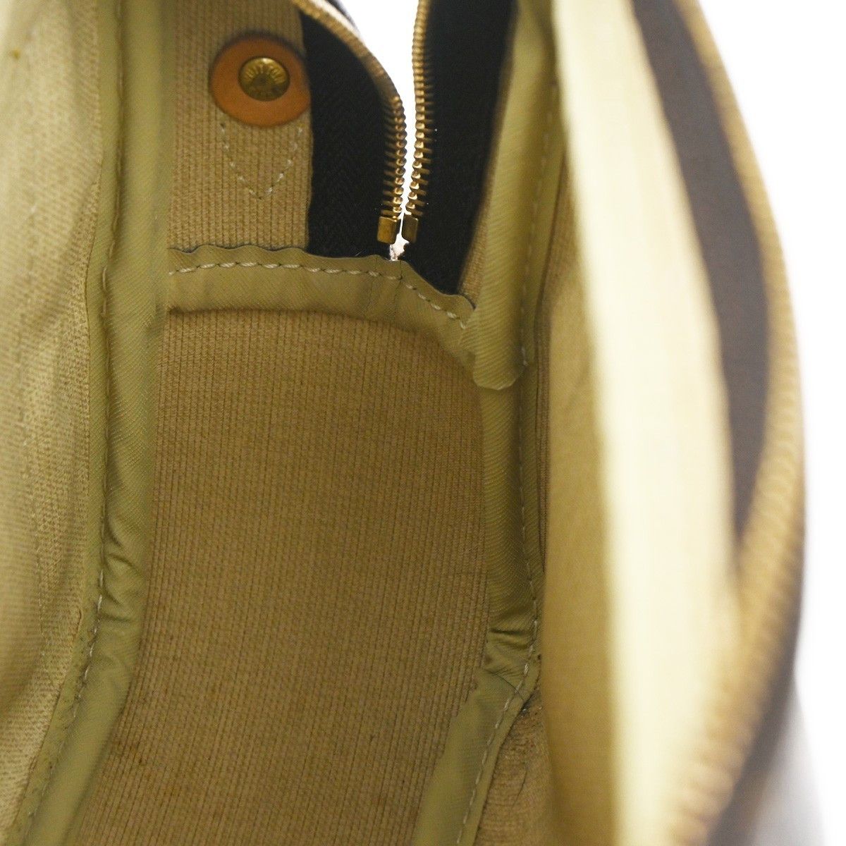 Louis Vuitton Louis Vuitton Reporter Bag Monogram Canvas Size ONE SIZE - 14 Thumbnail
