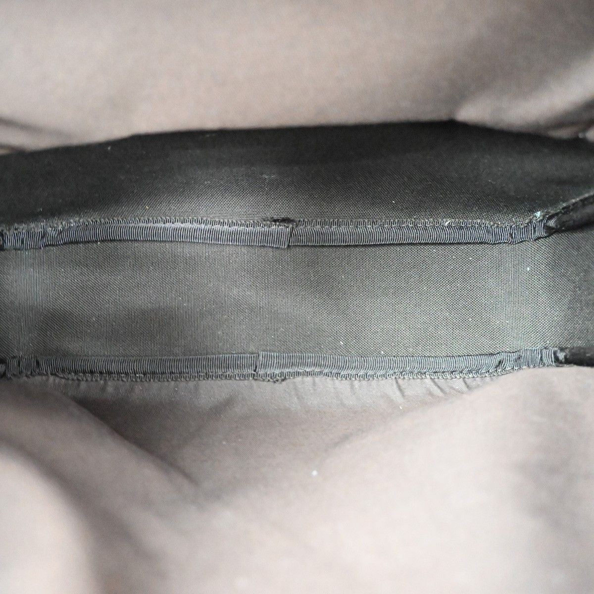 Gucci Gucci Front Zip Messenger GG Coated Canvas Size ONE SIZE - 5 Thumbnail