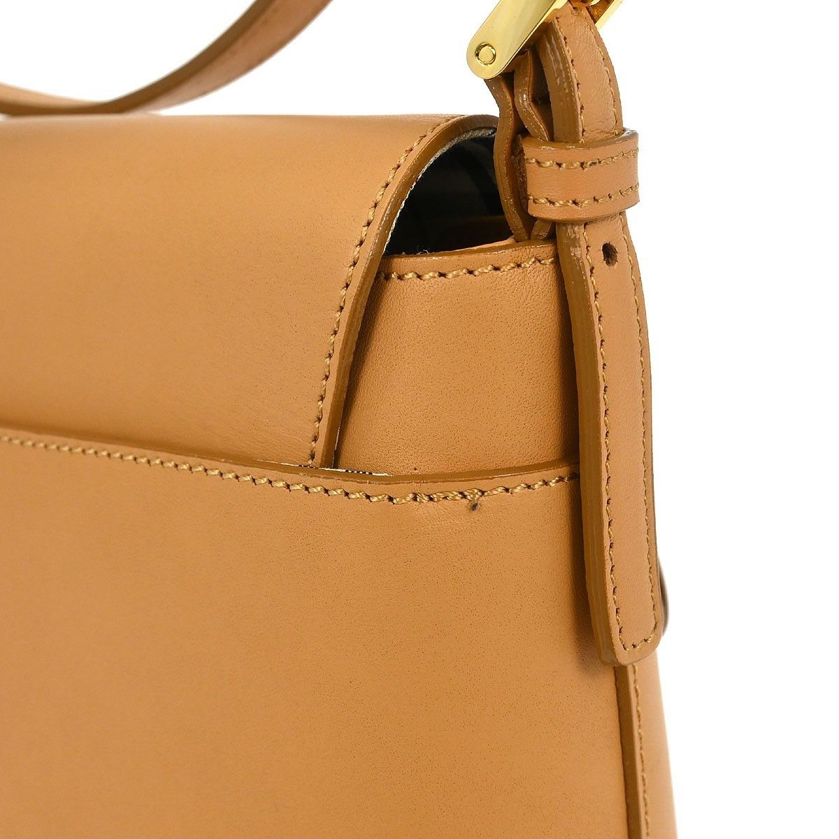 Burberry Burberry Vintage Shoulder Bag Leather Size ONE SIZE - 7 Thumbnail