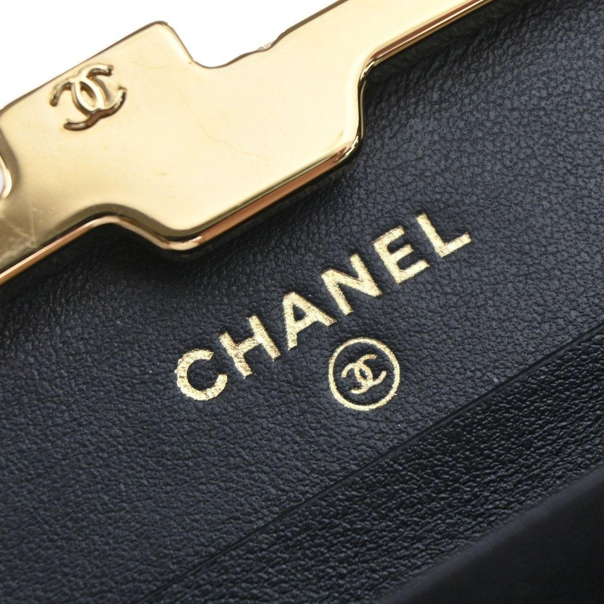 Chanel Chanel Framed Box Clutch with Chain Quilted Patent Size ONE SIZE - 11 Thumbnail