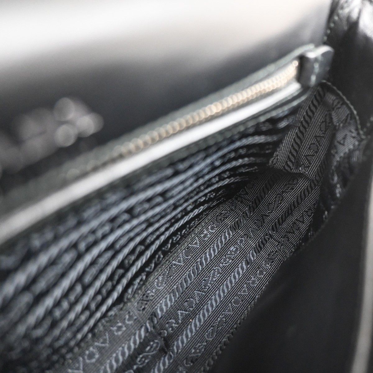 Prada Prada Chain Flap Shoulder Bag Diagramme Quilted Leather Size ONE SIZE - 12 Thumbnail