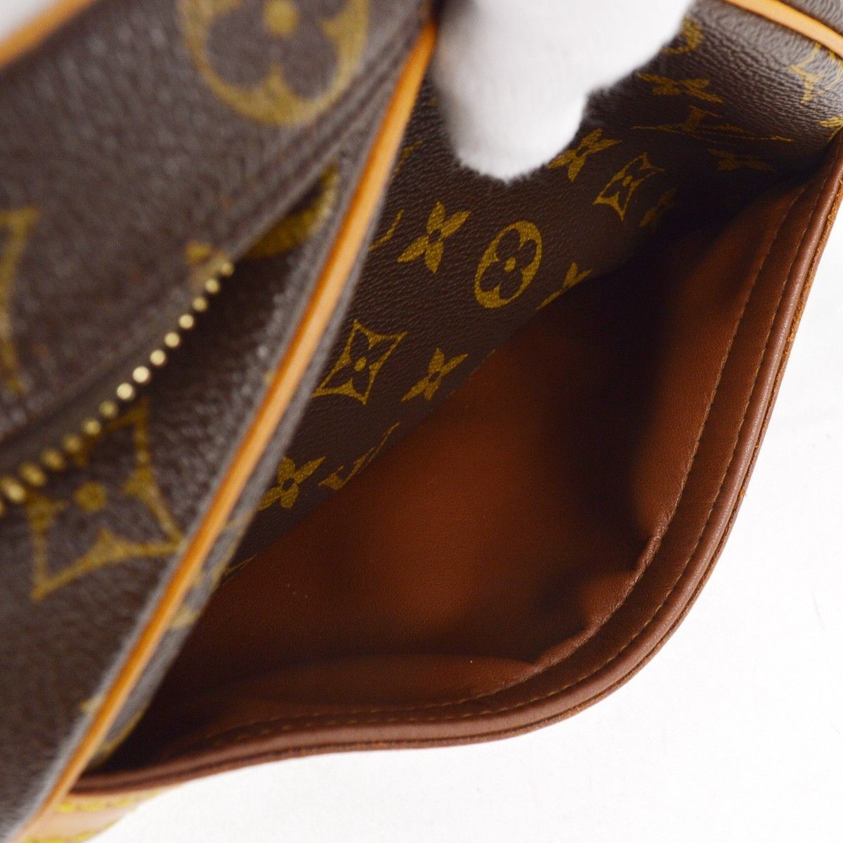 Louis Vuitton Louis Vuitton Blois Handbag Monogram Canvas Size ONE SIZE - 7 Thumbnail