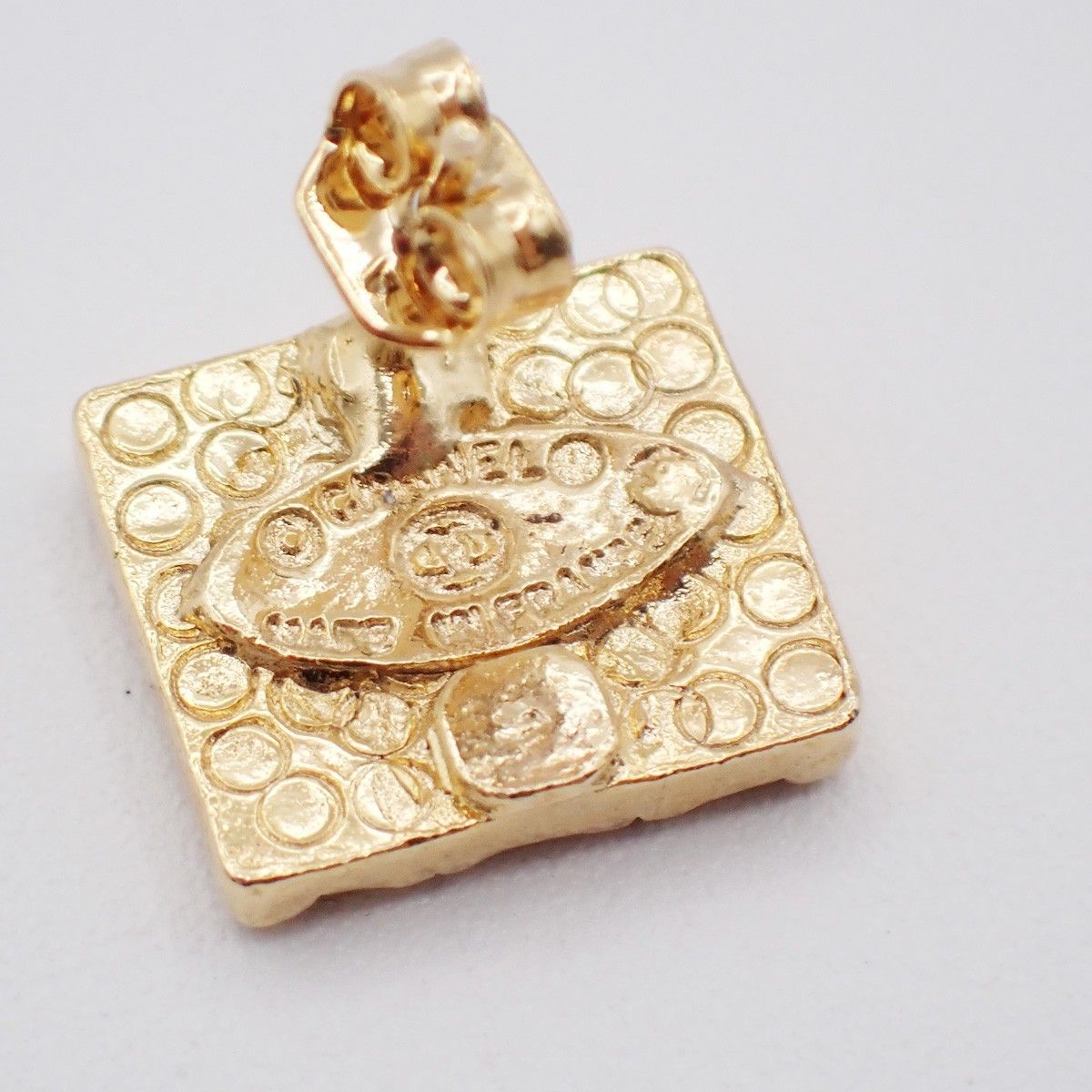 Chanel Chanel CC Square Stud Earrings Metal with Enamel Size ONE SIZE - 8 Thumbnail