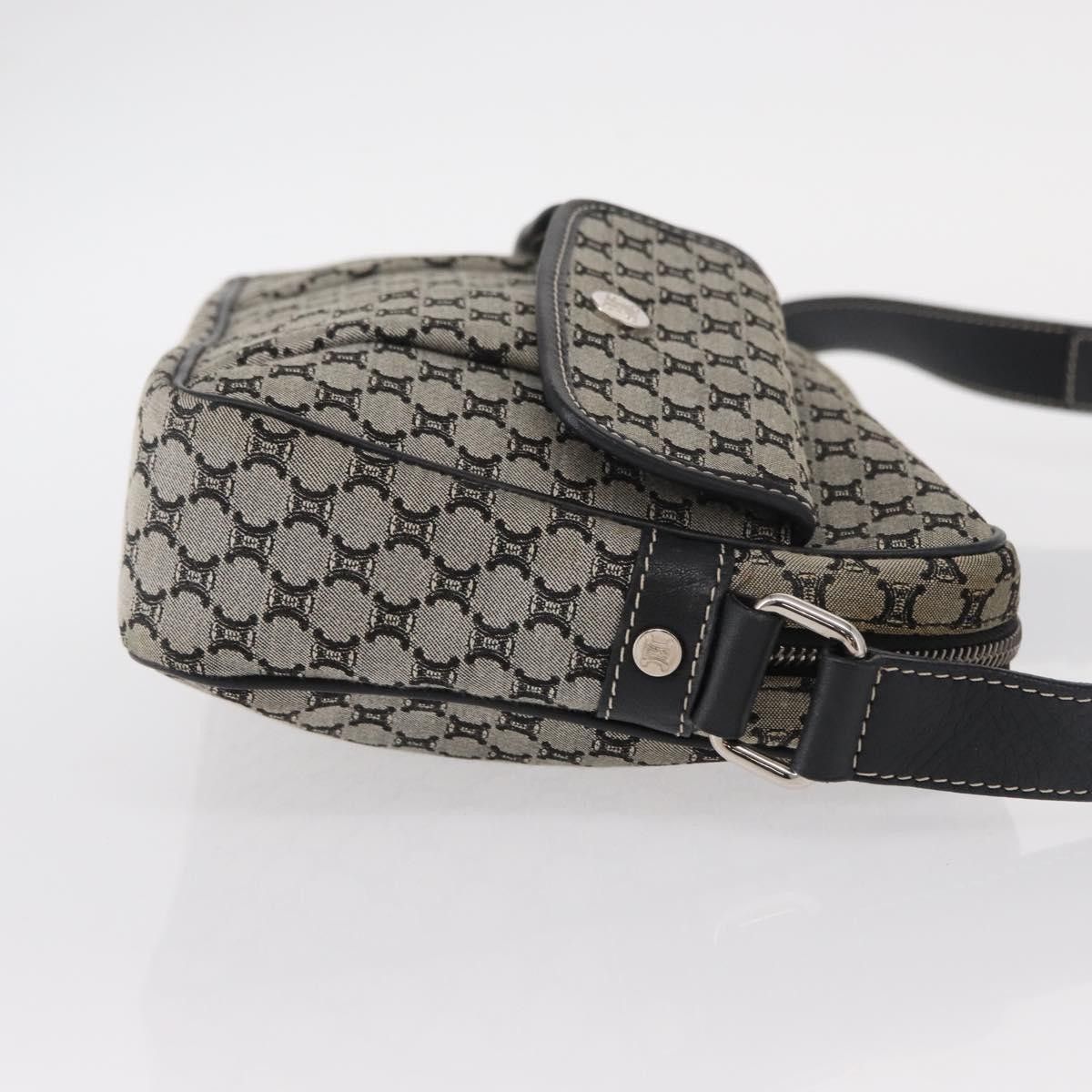 Celine Celine Vintage Macadam Shoulder Bag Canvas and Leather Size ONE SIZE - 3 Thumbnail