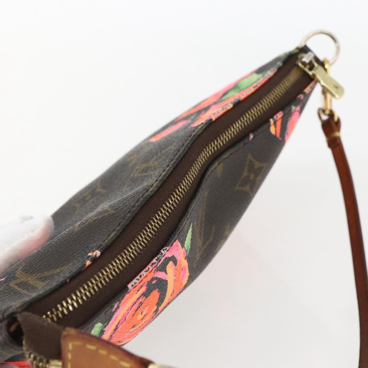 Louis Vuitton Louis Vuitton Pochette Accessoires Limited Edition Monogram Roses Size ONE SIZE - 18 Thumbnail