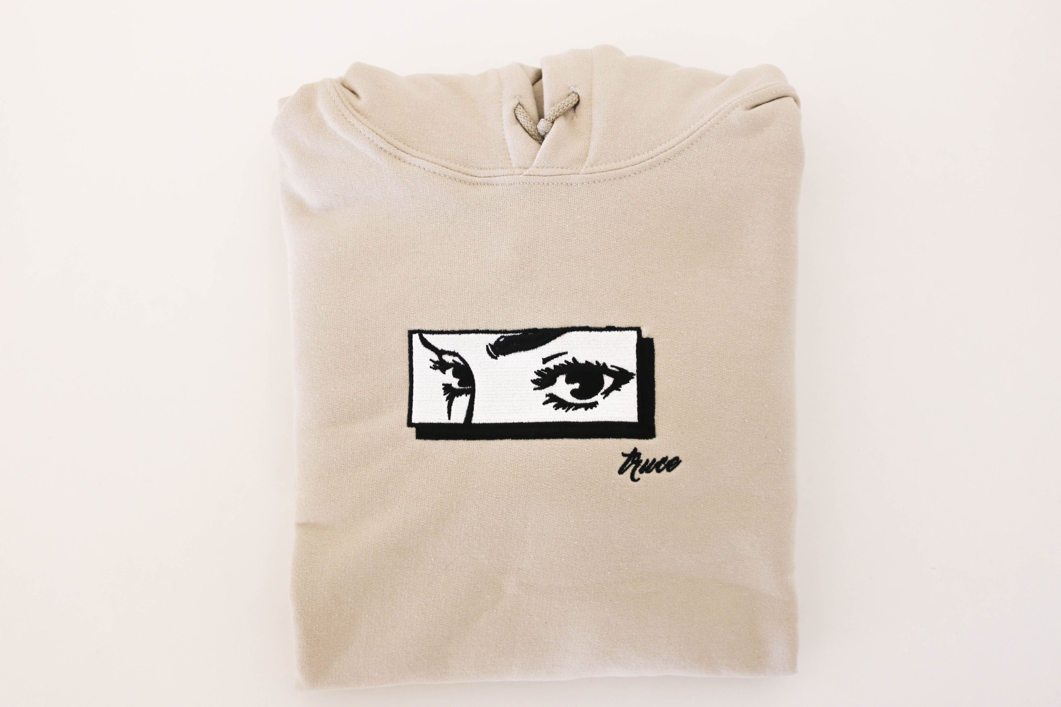Other Truce "Her Eyes" Hoodie Cream (L) Size US L / EU 52-54 / 3 - 1 Thumbnail