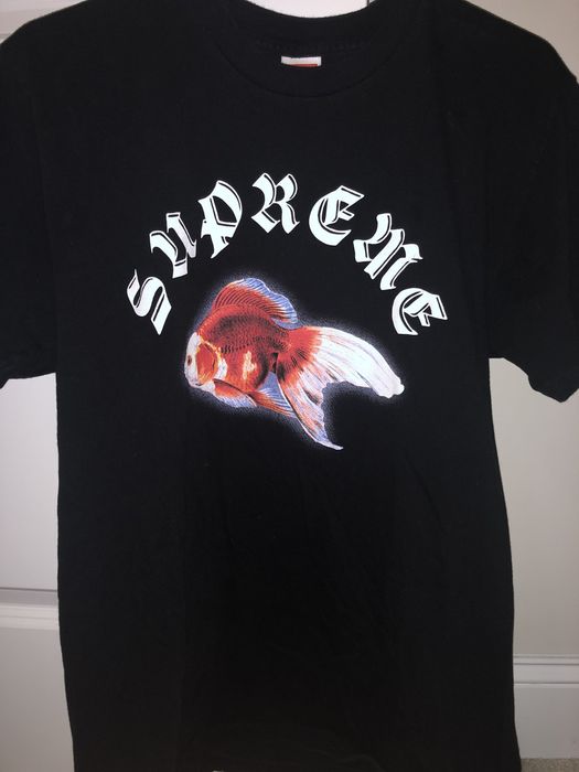 Supreme goldfish outlet tee