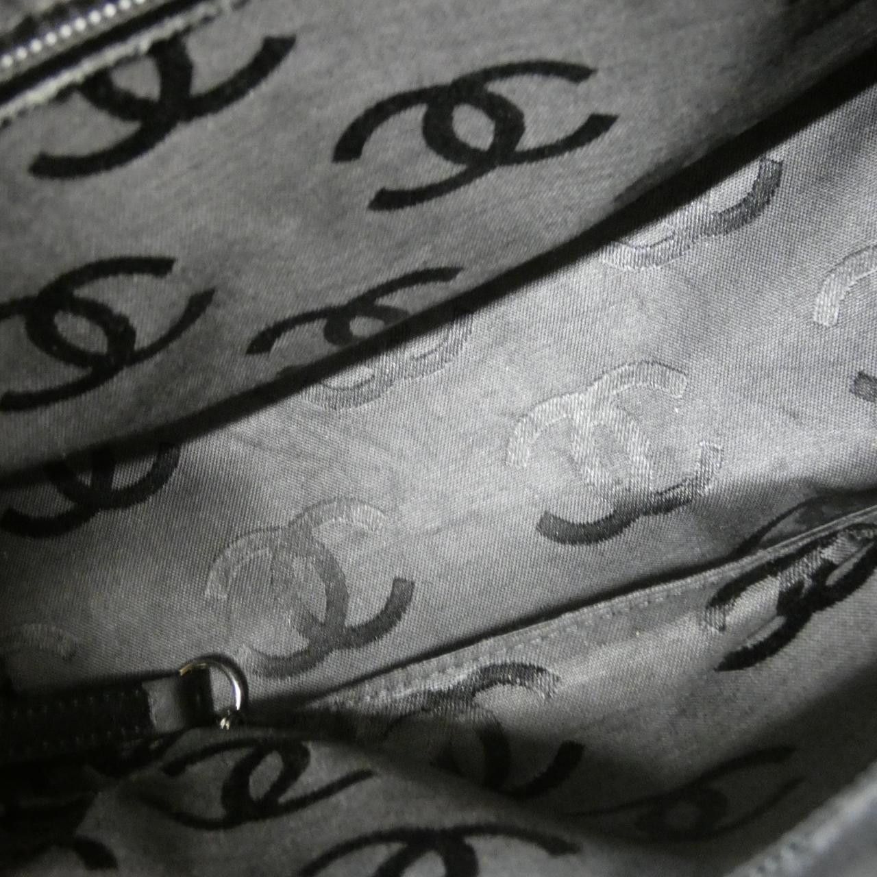 Chanel Chanel Chanel Cambon Line Calfskin Shoulder Bag Leather Shoulder Bag DUTY FREE for USA Size ONE SIZE - 10 Thumbnail