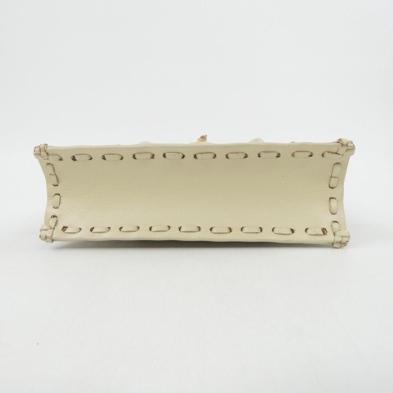Other Other Carving Tribes Bag Leather Handbag DUTY FREE for USA Size ONE SIZE - 4 Thumbnail