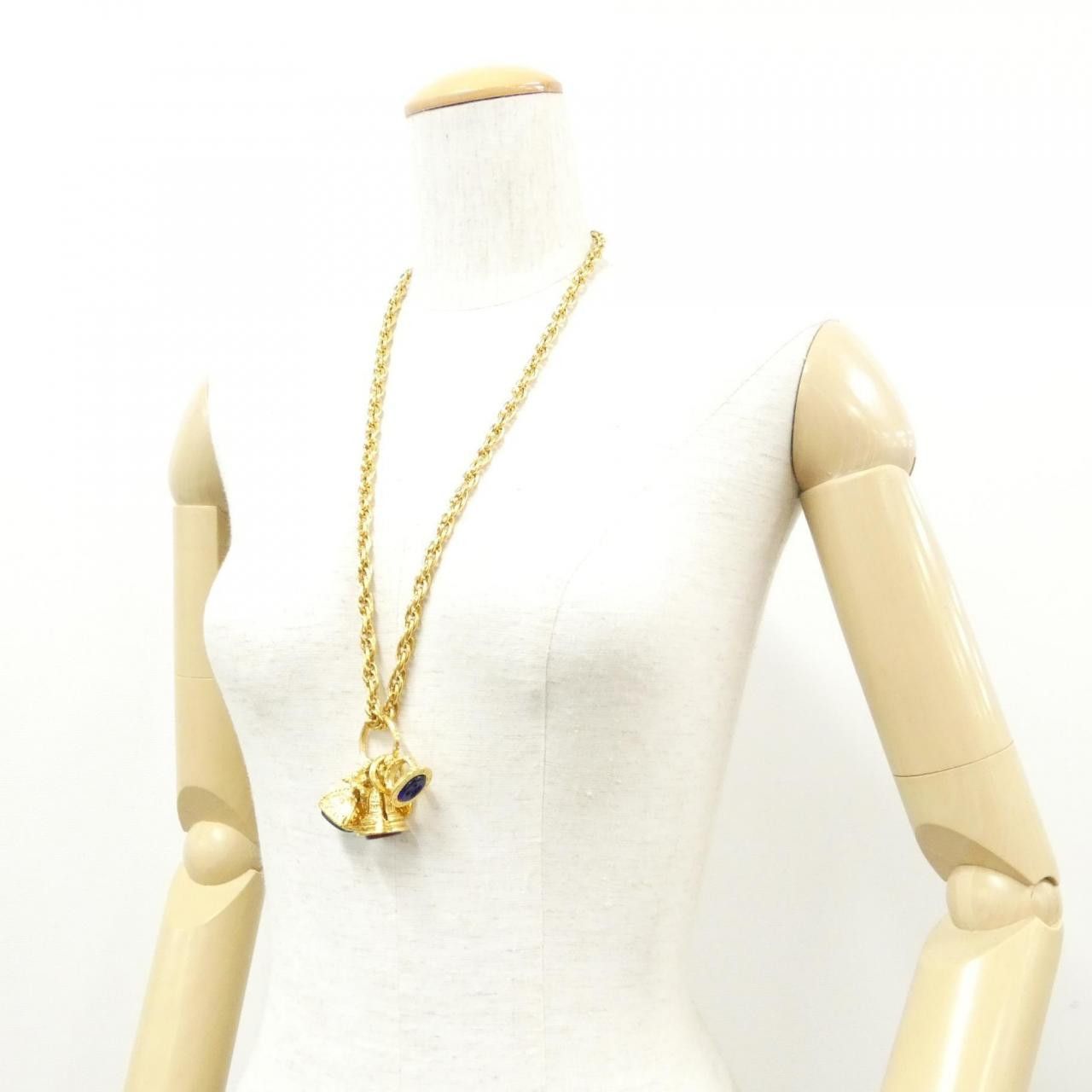 Chanel Chanel Chanel Necklace Metal Necklace DUTY FREE for USA Size ONE SIZE - 8 Thumbnail