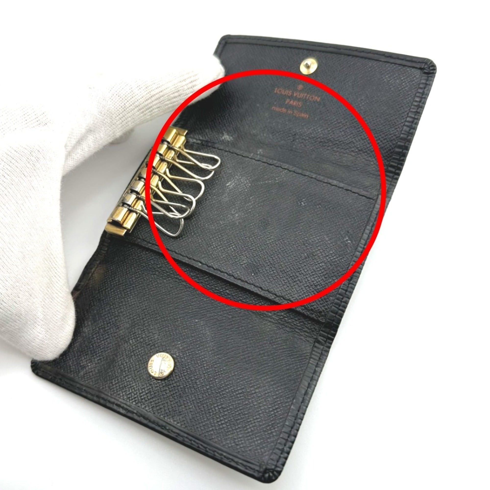 Louis Vuitton Louis Vuitton 6 Key Case, Epi Leather, M63812, Noir Size ONE SIZE - 9 Thumbnail