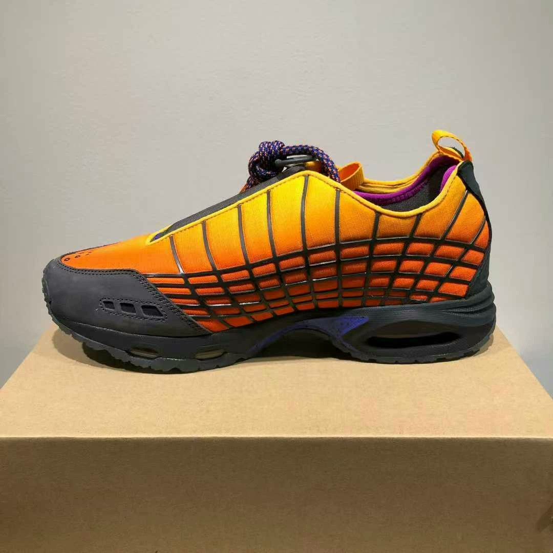 Nike kids of immigrants x nike air max sunder Size US 10 / EU 43 - 2 Thumbnail