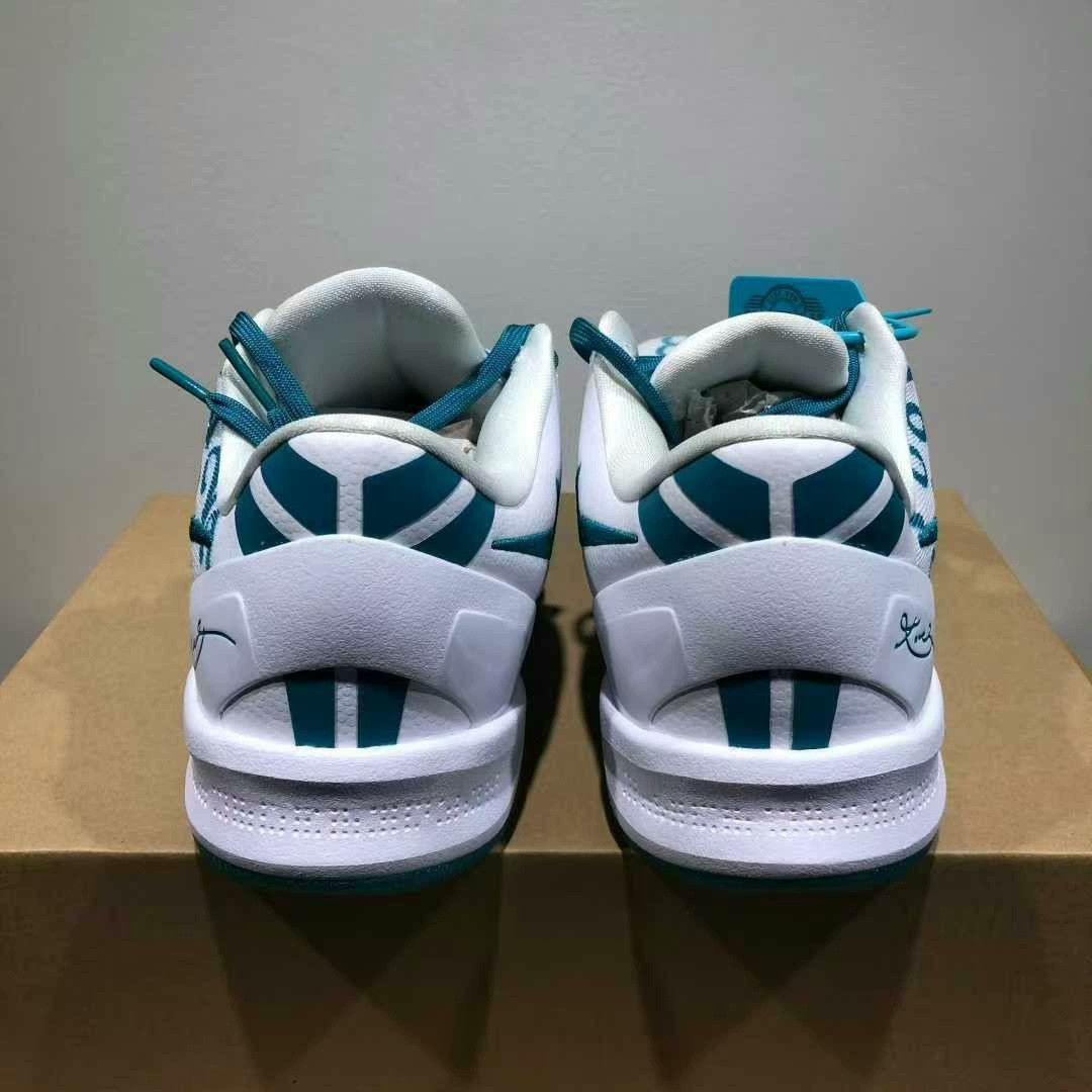 Adidas kobe 8 shoes white green size 42 Size US 9 / EU 42 - 6 Thumbnail