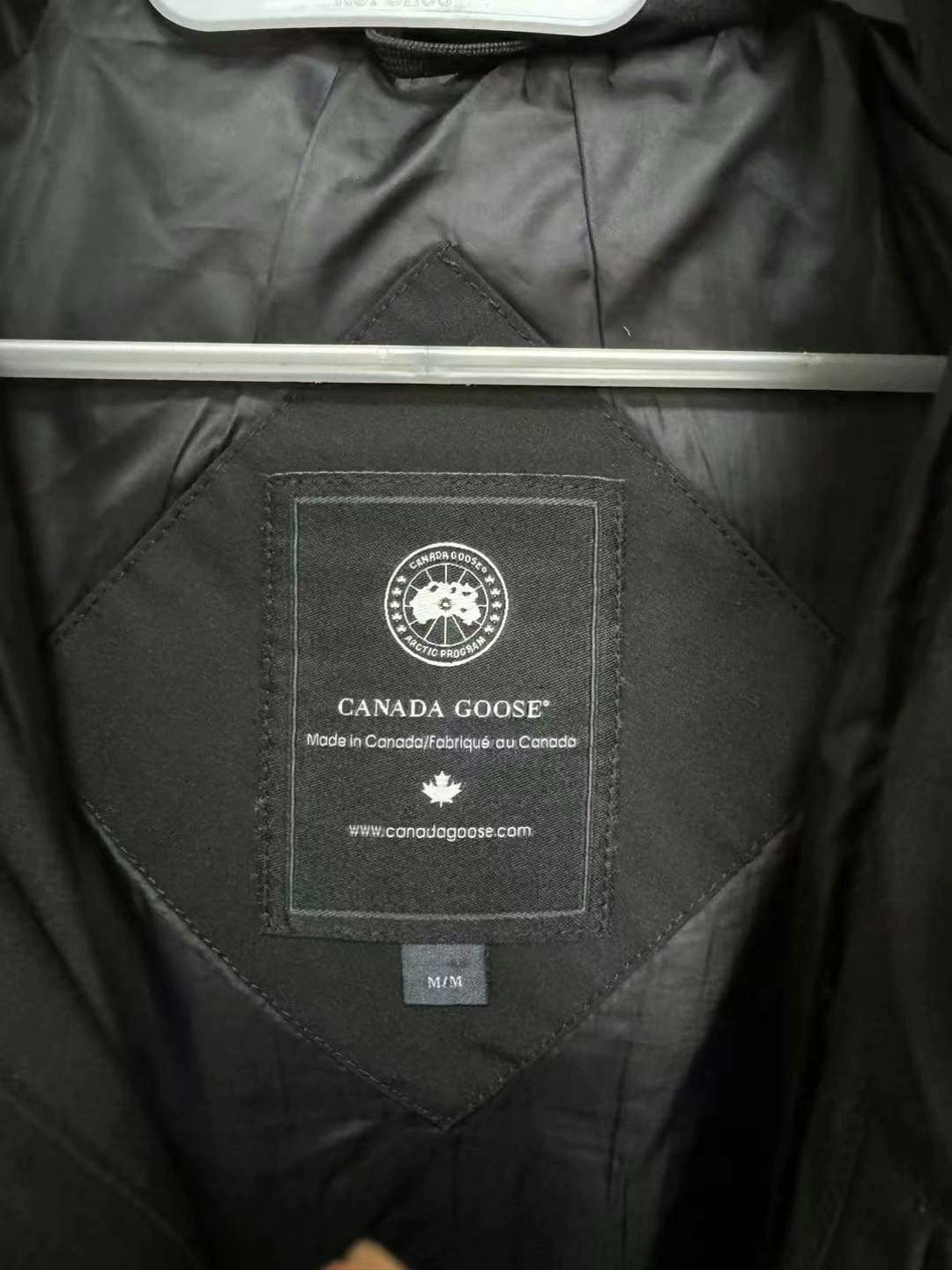 Canada Goose canada goose black hooded parka jacket Size US M / EU 48-50 / 2 - 4 Thumbnail