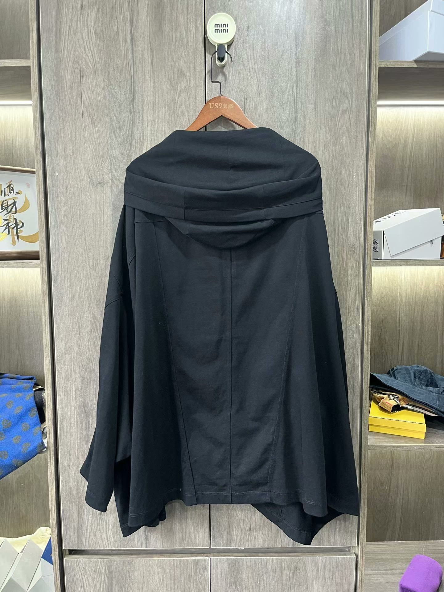 Rick Owens oversized black zip-up hoodie by Rick Owens Size US M / EU 48-50 / 2 - 3 Thumbnail