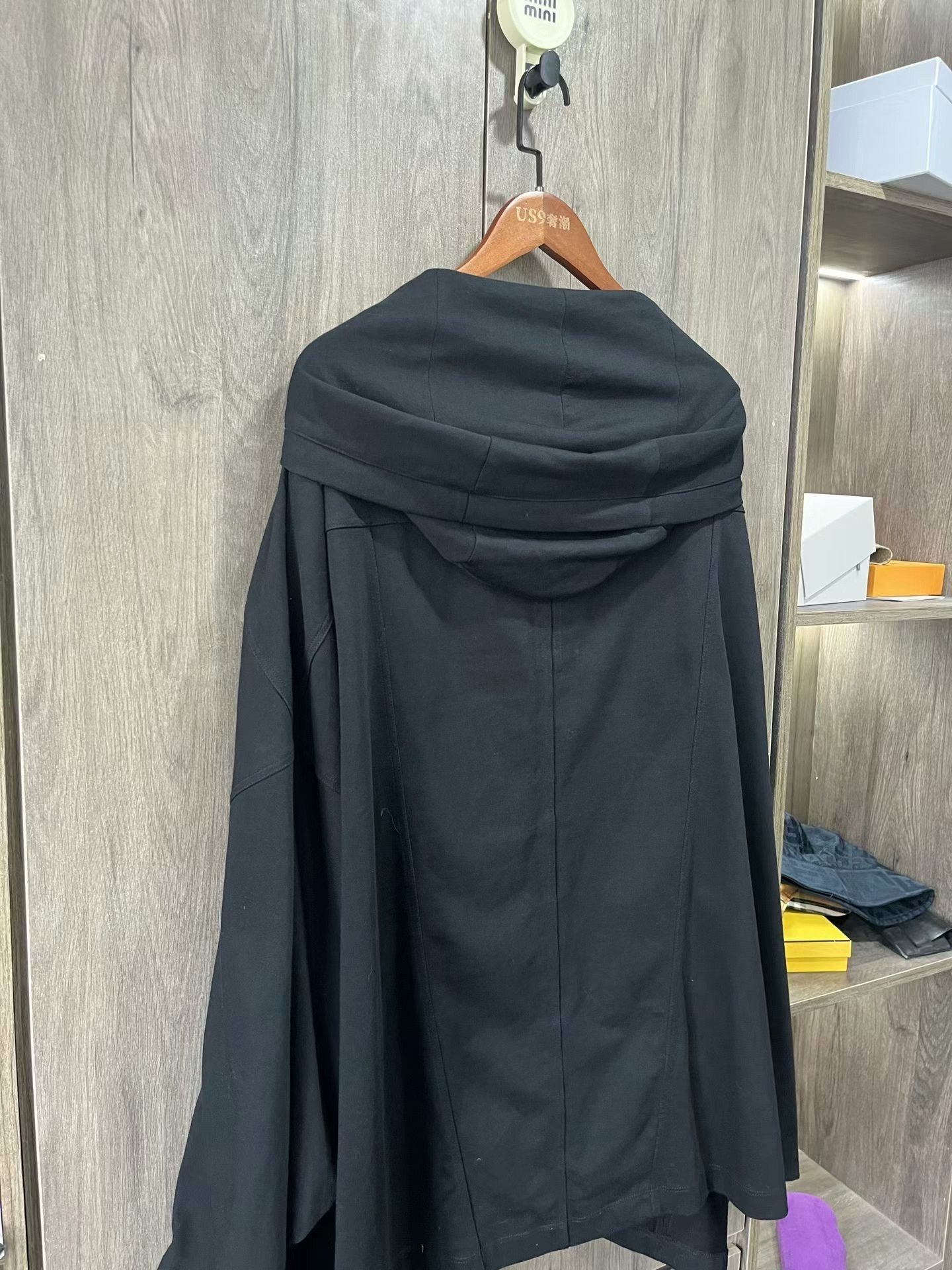 Rick Owens oversized black zip-up hoodie by Rick Owens Size US M / EU 48-50 / 2 - 4 Thumbnail