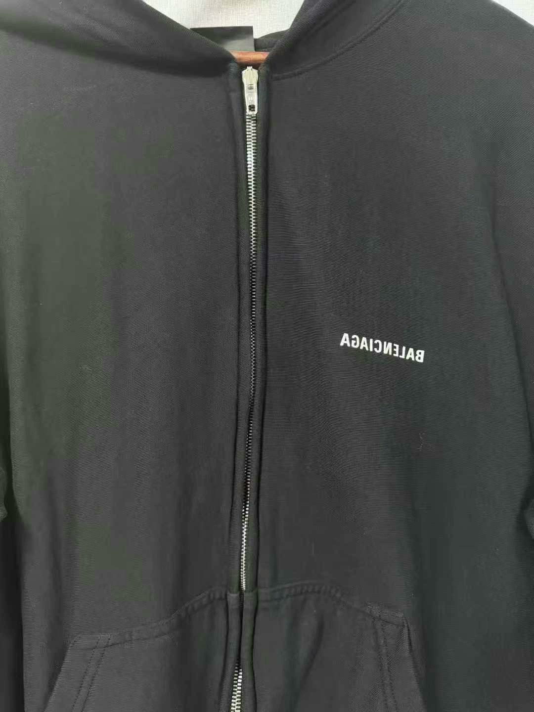 Balenciaga balenciaga logo zip-up jacket in black Size US S / EU 44-46 / 1 - 3 Thumbnail