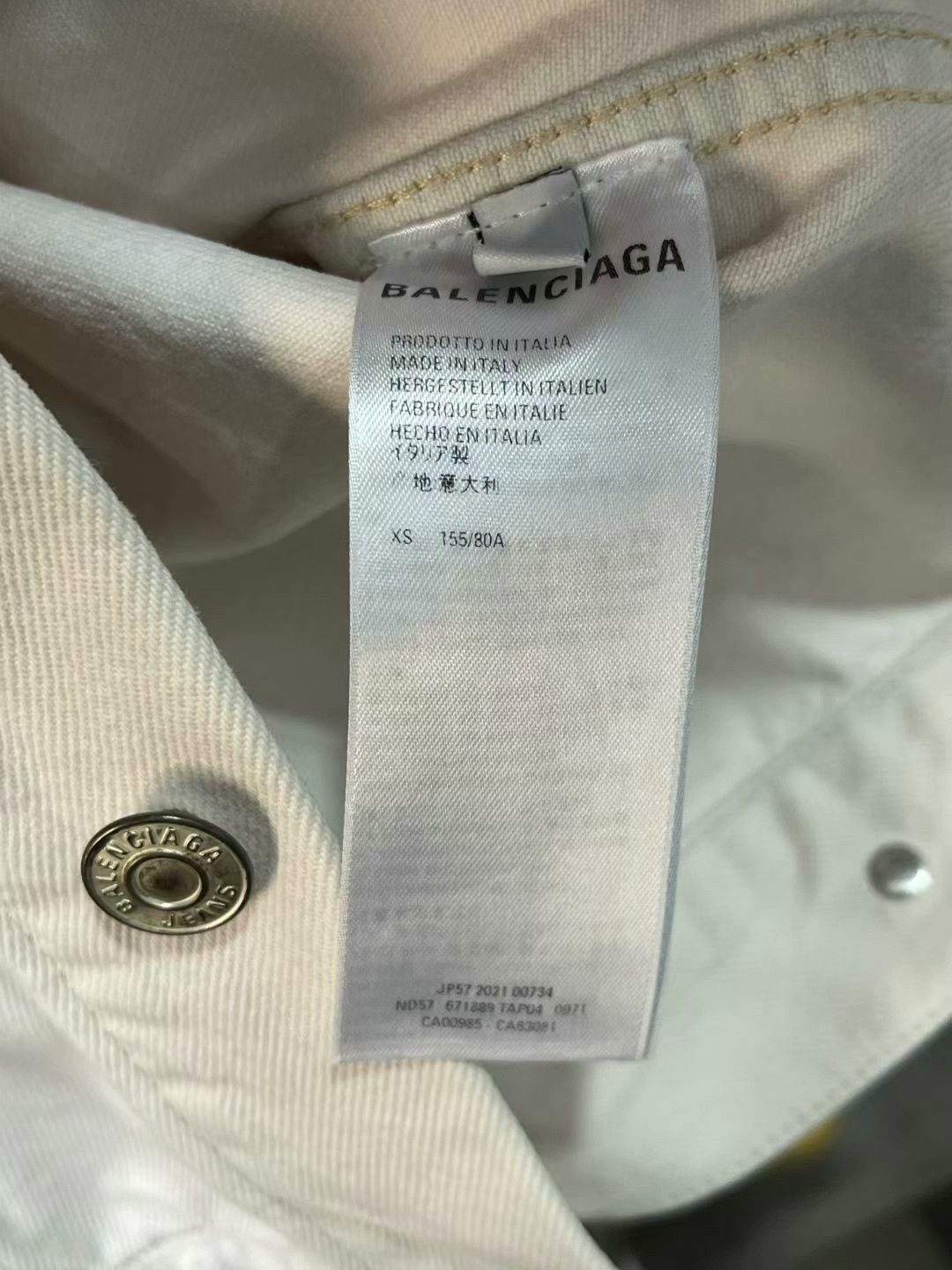 Balenciaga balenciaga white embroidered denim jacket xs Size US XS / EU 42 / 0 - 8 Thumbnail
