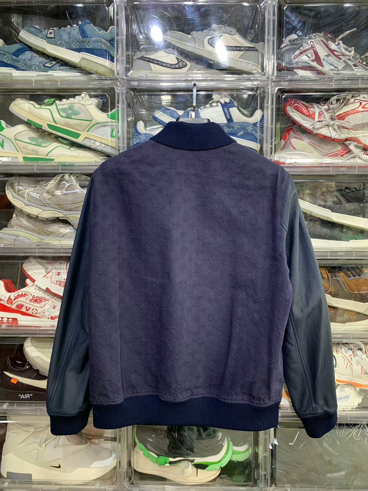 Louis Vuitton lv blue printed bomber jacket size 50 Size US L / EU 52-54 / 3 - 2 Thumbnail