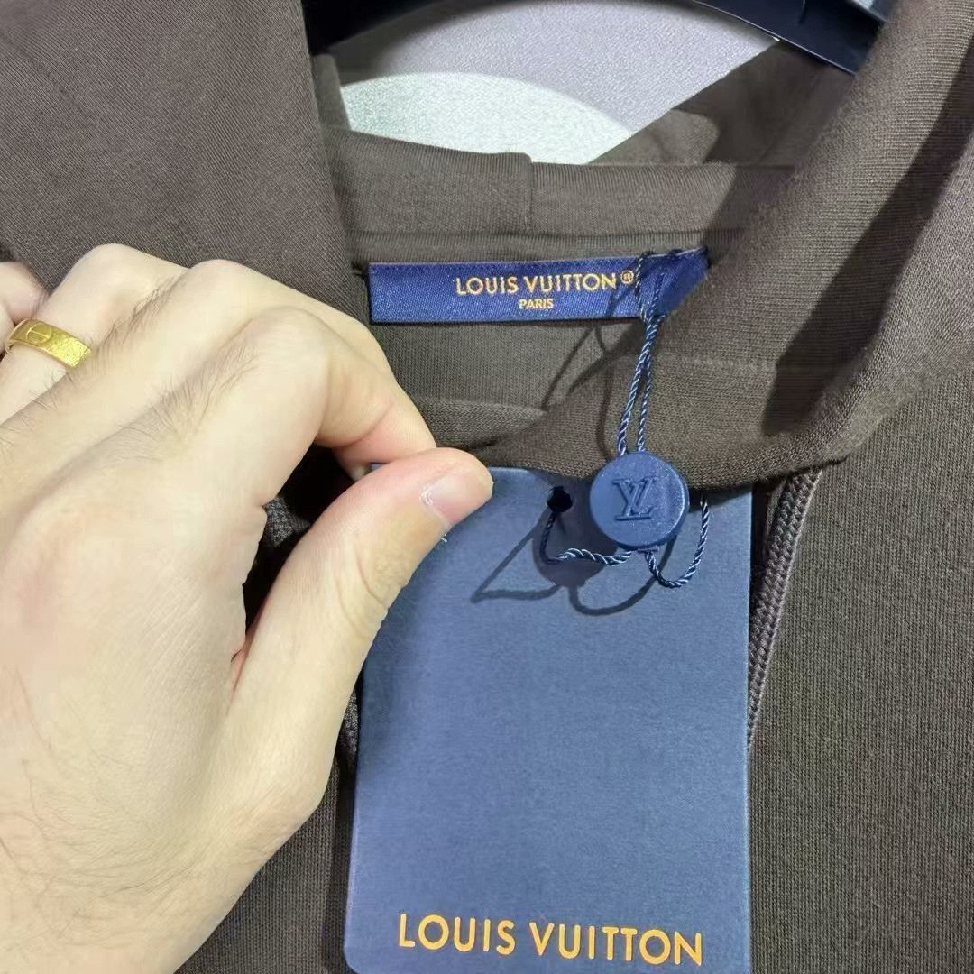 Louis Vuitton louis vuitton x timberland hooded sweatshirt Size US L / EU 52-54 / 3 - 5 Thumbnail